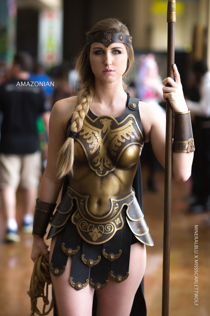Cosplay by Scarlett Wolf